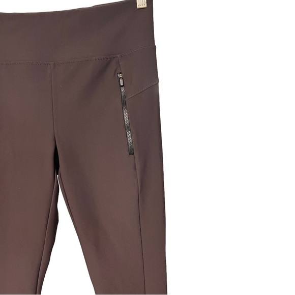 NWOT Athleta Stellar pants. - Picture 10 of 10